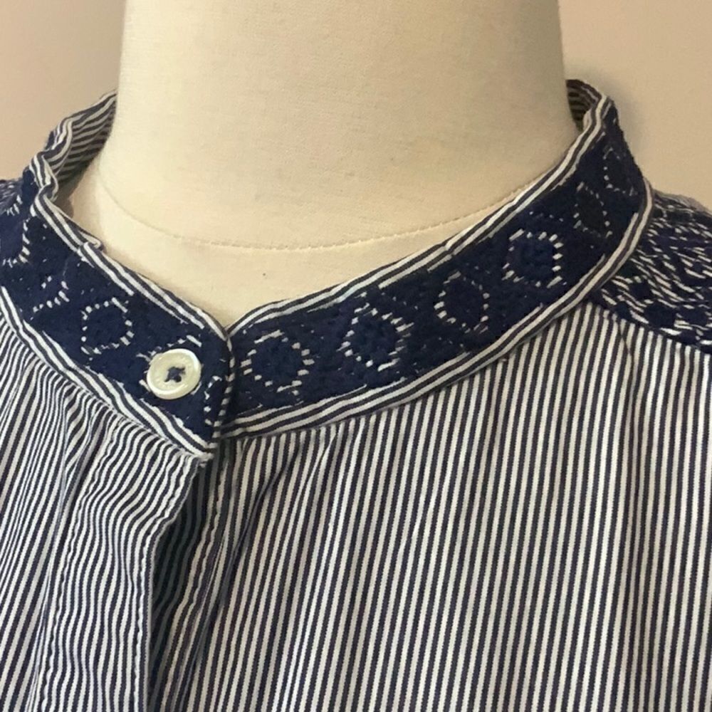 C. Wonder Striped Embroidered Blouse M - Picture 9 of 14
